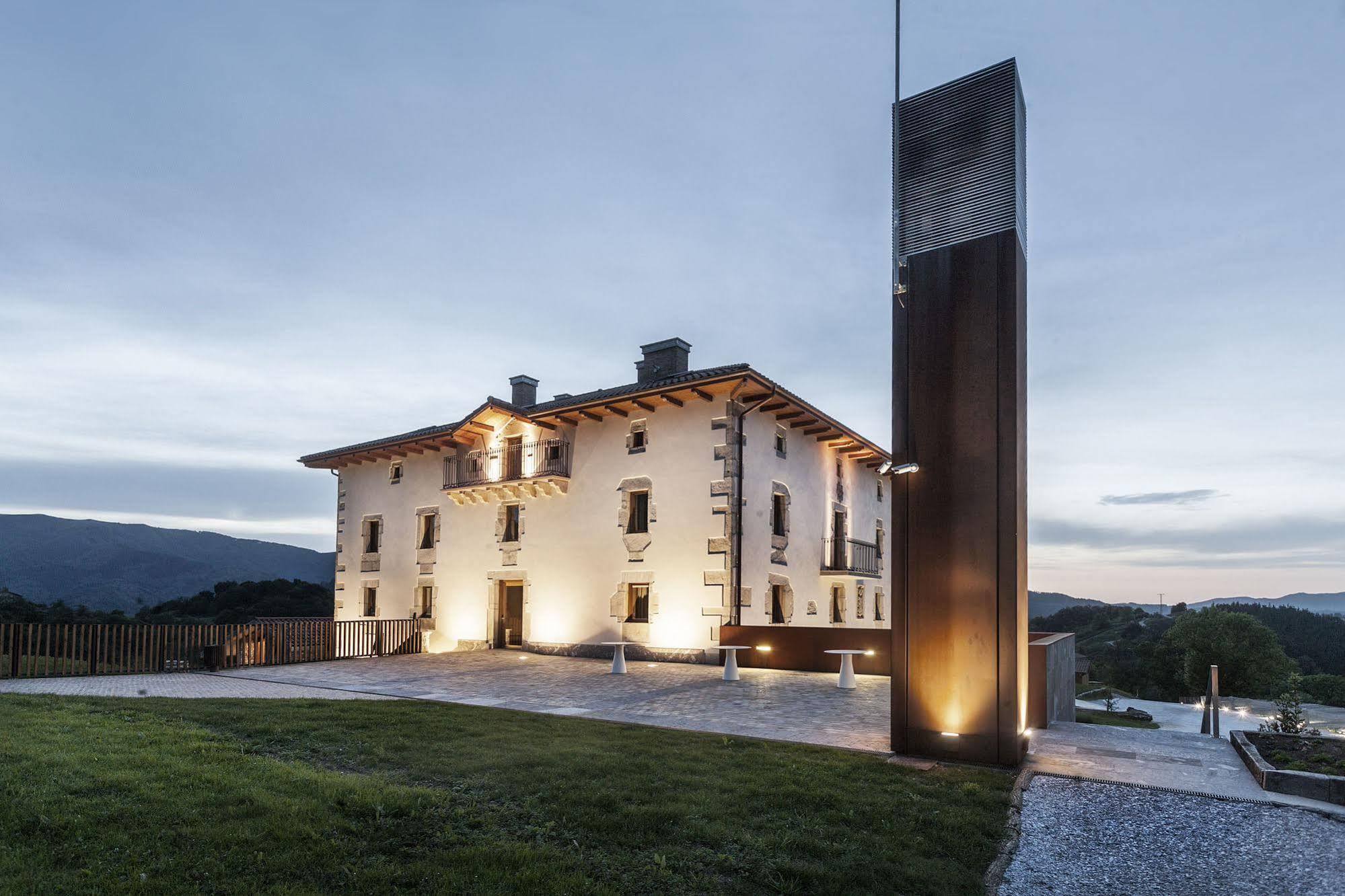 Palacio De Yrisarri By Irrisarri Land Igantzi Eksteriør billede
