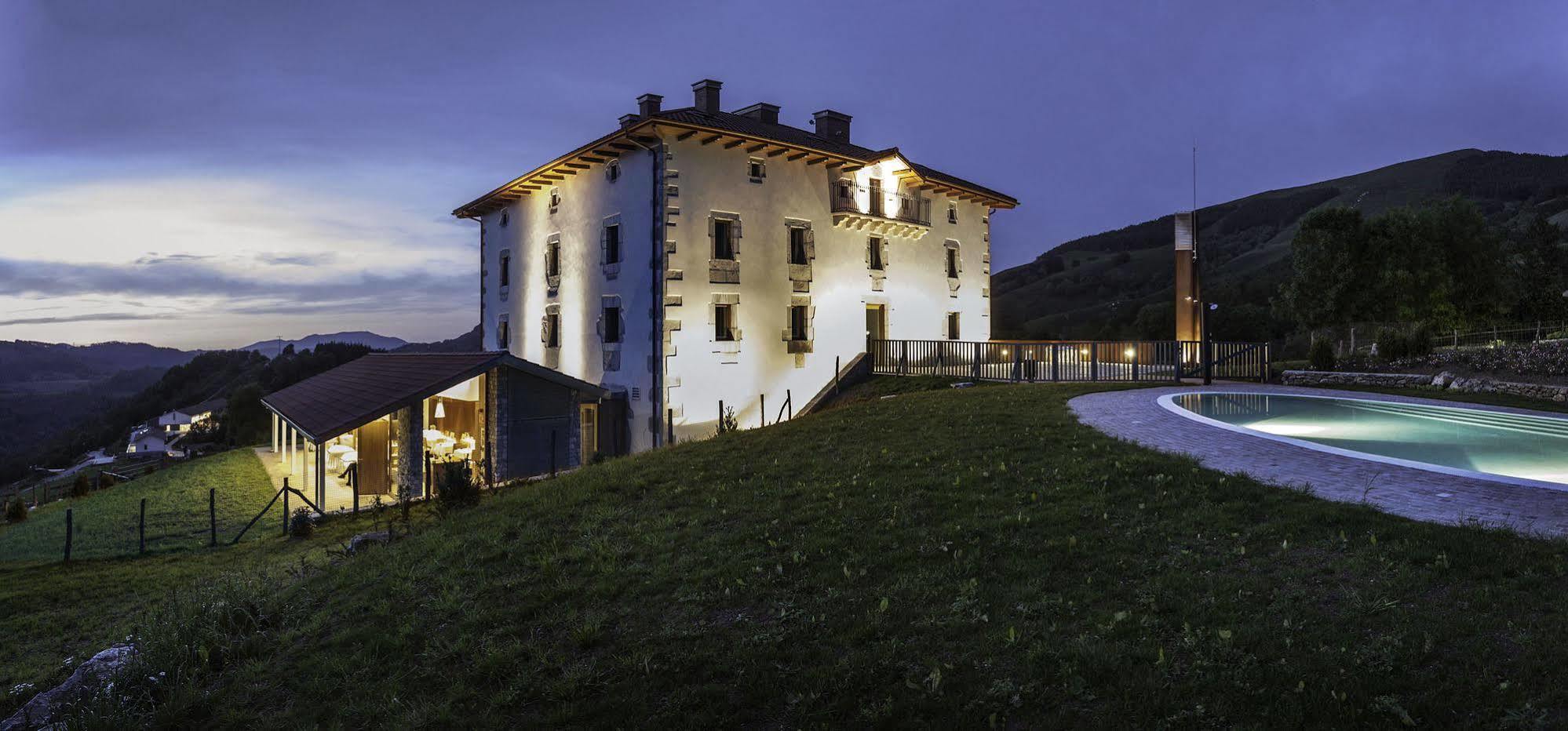 Palacio De Yrisarri By Irrisarri Land Igantzi Eksteriør billede